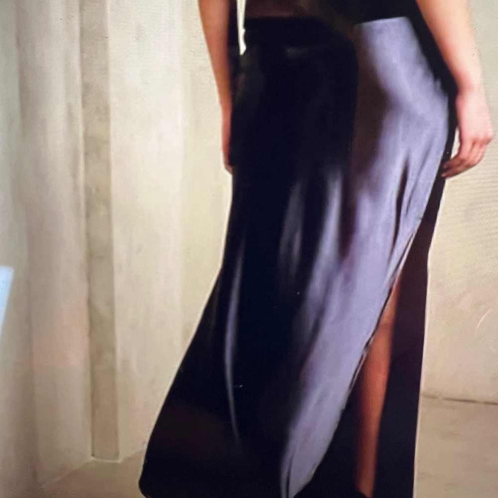Lot of two dreamer silk banana republic skirts